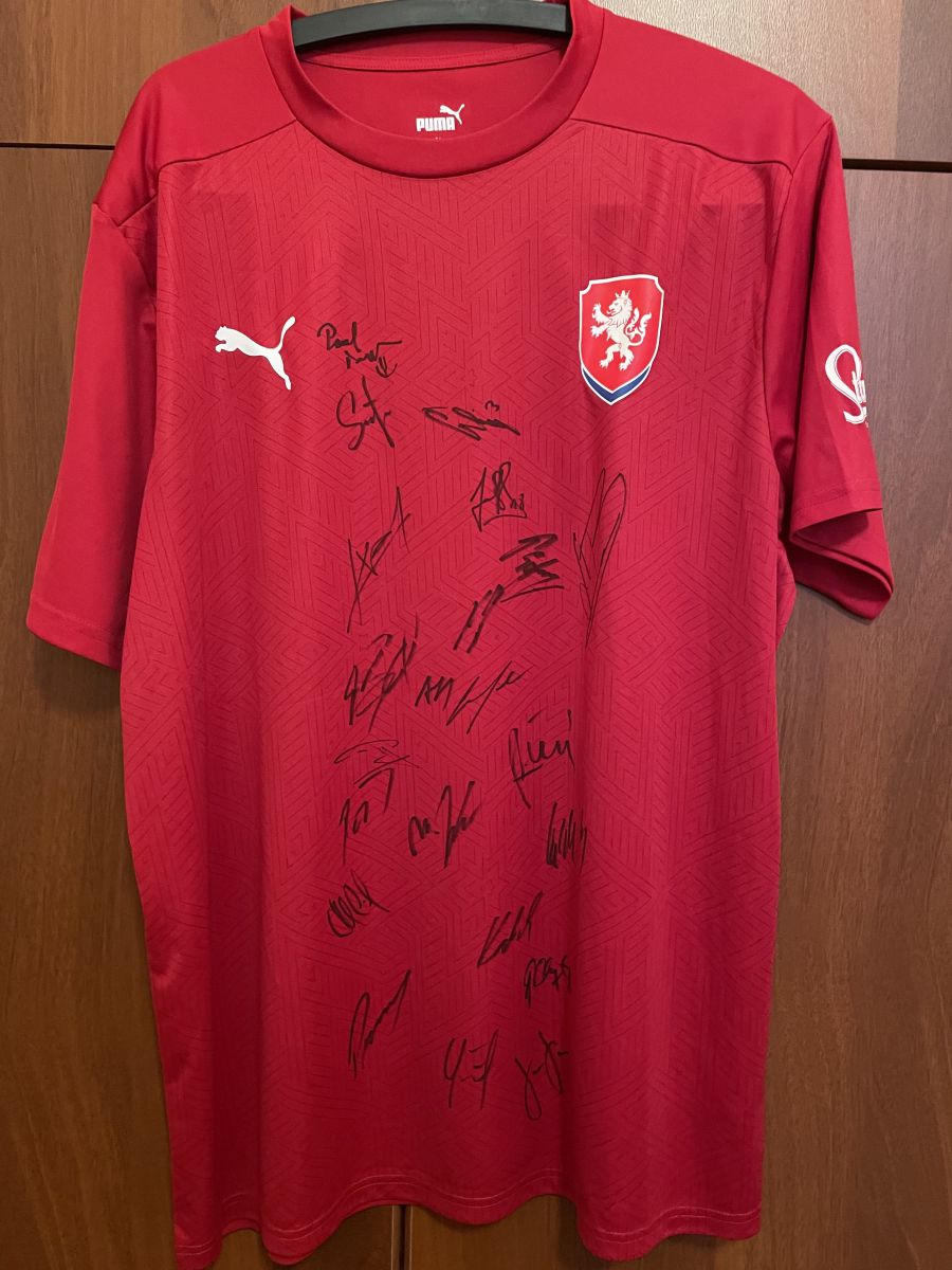 Fandres české fotbalové reprezentace s podpisy fotka