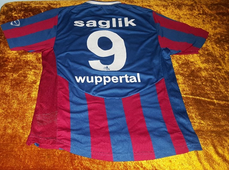 Hraný dres Saglika z Wuppertaler SV fotka
