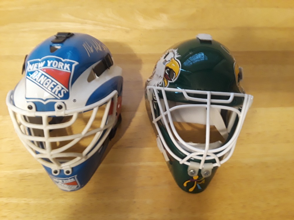 Podepsané mini masky Mike Richter a Eddie Belfour fotka