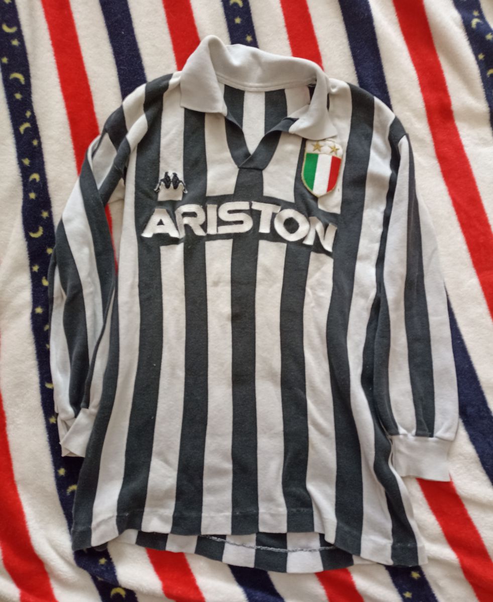 Originální dres Juventusu Turín ze sezóny 1986/87 photo
