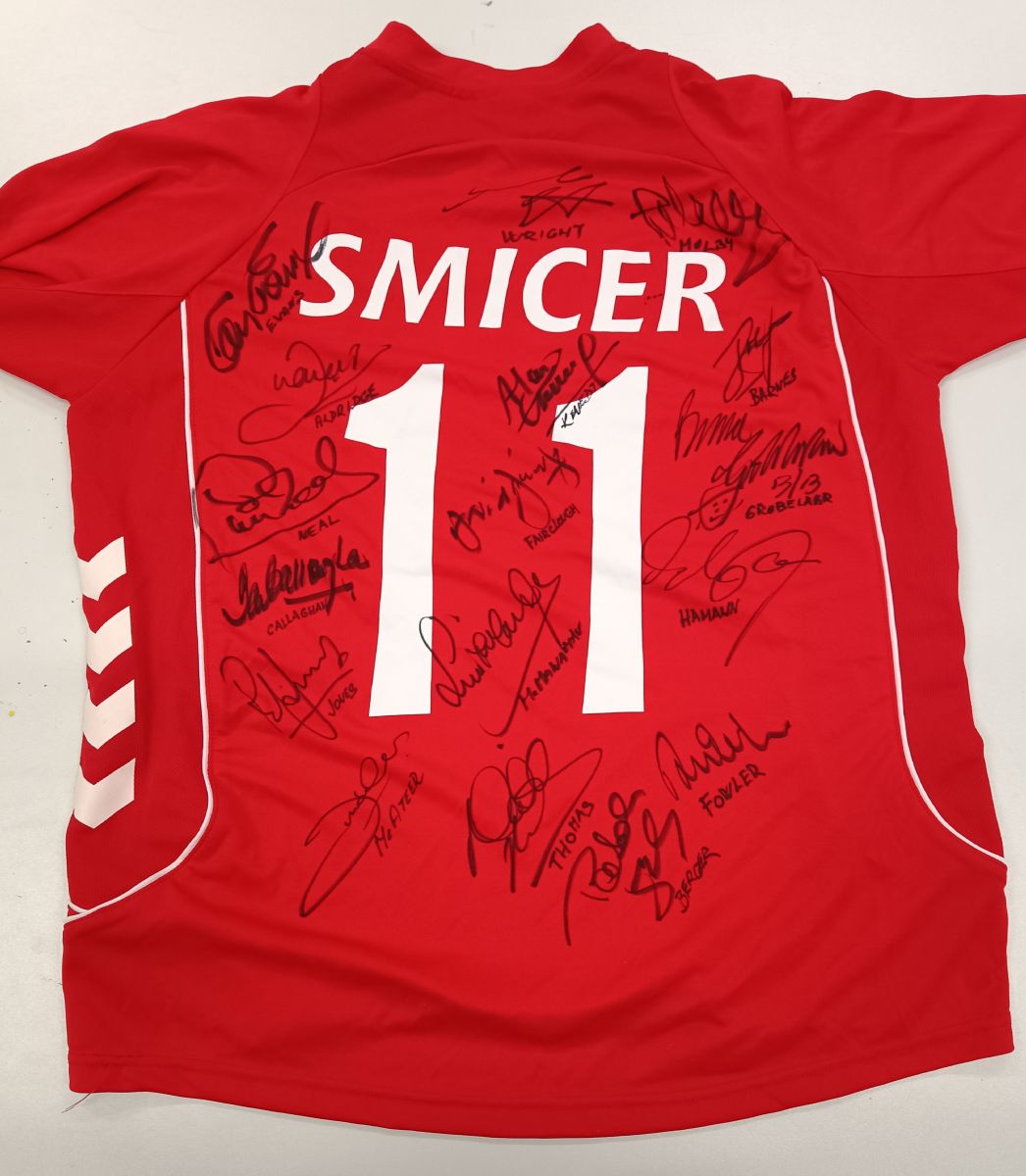 Originální dres Šmicera s podpisy staré gardy FC Liverpool photo
