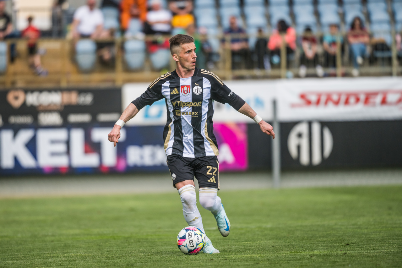 Aukce hraných dresů SK Dynamo České Budějovice fotka