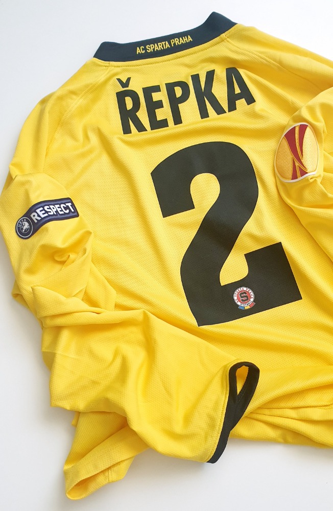 Originál zápasový dres Tomáše Řepky (AC Sparta Praha - Evropská liga 2009/2010) fotka