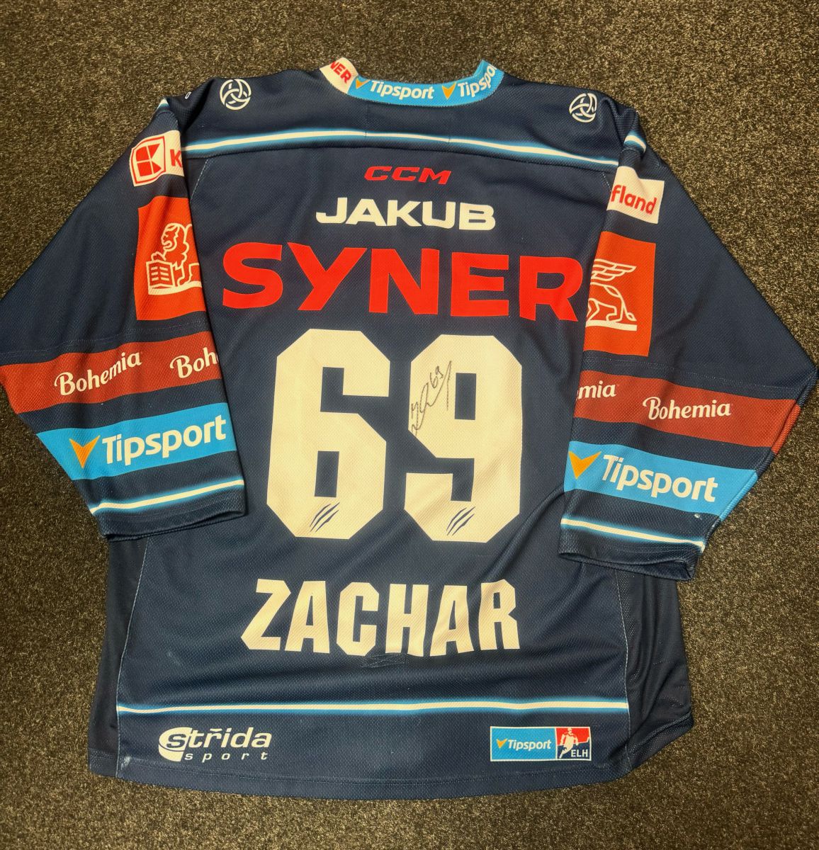 Originální hraný dres Zachara z Bílí Tygři Liberec fotka